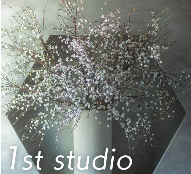 1stSTUDIO