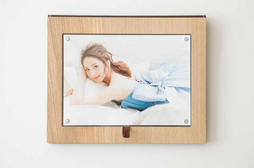 ウッドアクリルキャビネ台紙