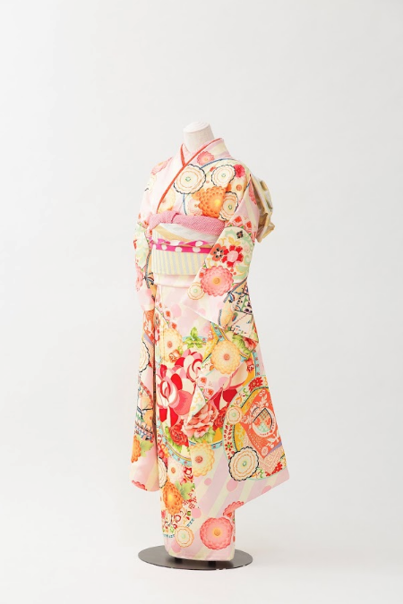 FURISODE