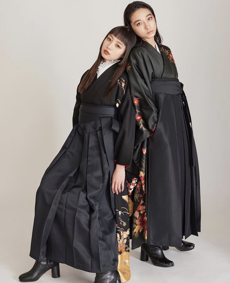aimmeイチオシ】BLACK×BLACK袴の魅力とは|aimme東京原宿